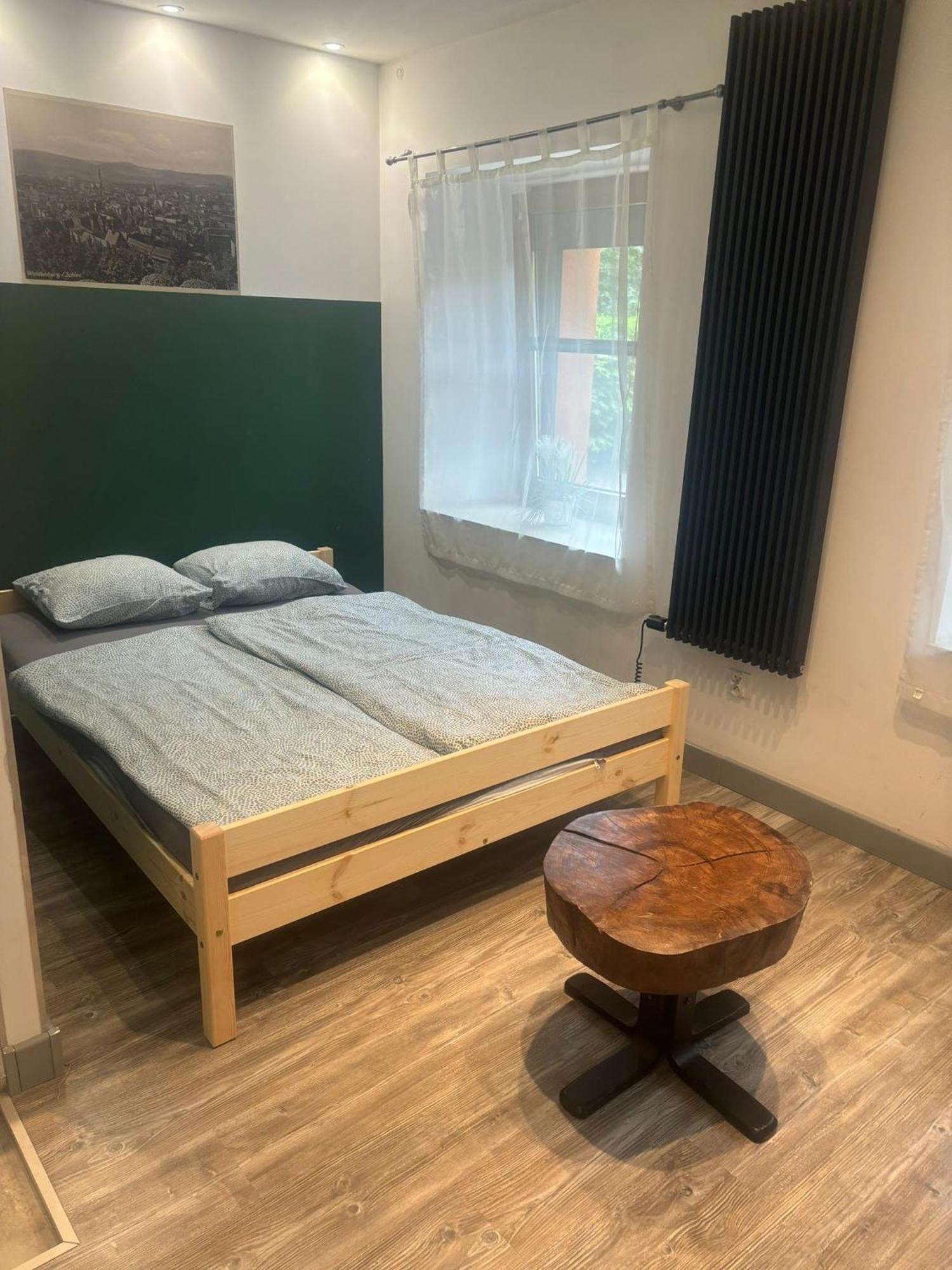 Ferienwohnung Walbrzych Blisko Teatru Exterior foto
